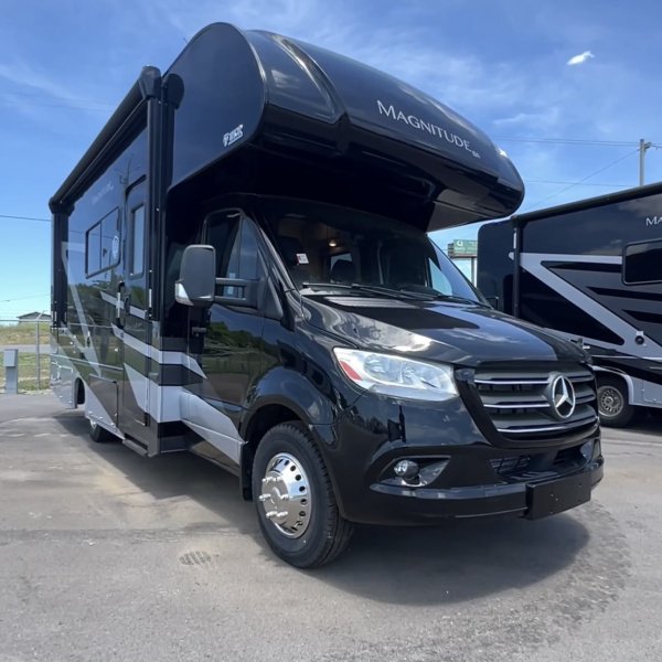 ⭐️ MOTORHOME MERCEDES OU 900K NO PIX 💰