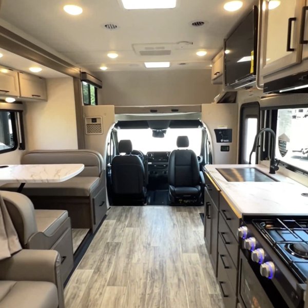 ⭐️ MOTORHOME MERCEDES OU 900K NO PIX 💰
