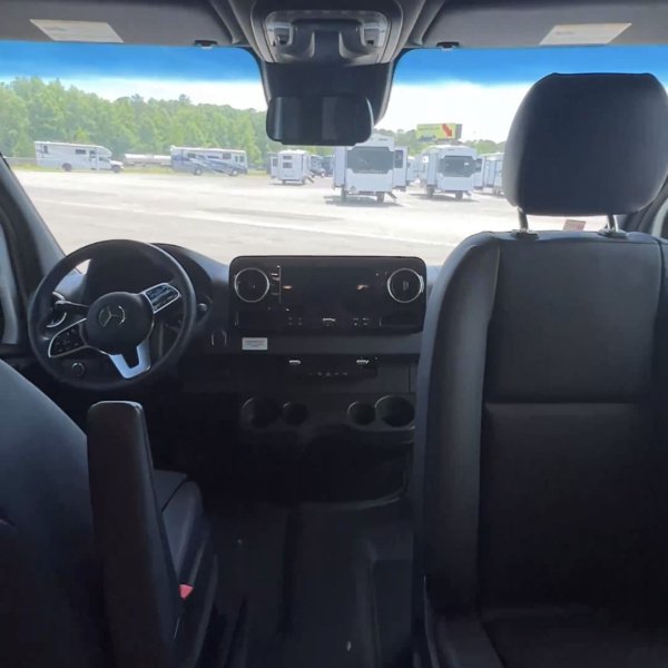 ⭐️ MOTORHOME MERCEDES OU 900K NO PIX 💰